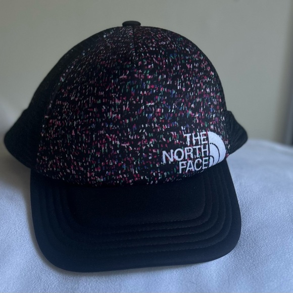 The North Face Accessories - North Face - Not Your boyfriend’s trucker hat - Confetti pattern!!